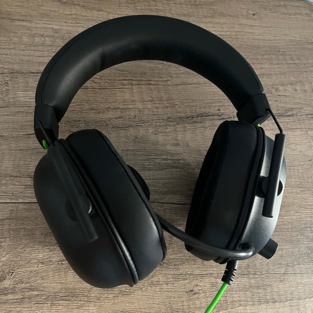 Razor headset